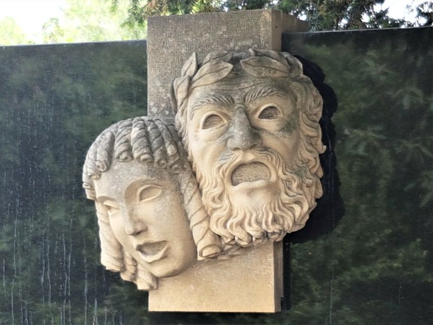 3-Hour Walking Tour of Vienna Central Cemetery - Wolfgang and the tour vibe: small group storytelling that lands
