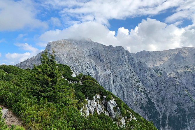 Alpine Majesty: Eagle's Nest, Salt Mine Salzburg & Berchtesgaden - Berchtesgaden lunch break: Bavarian village time