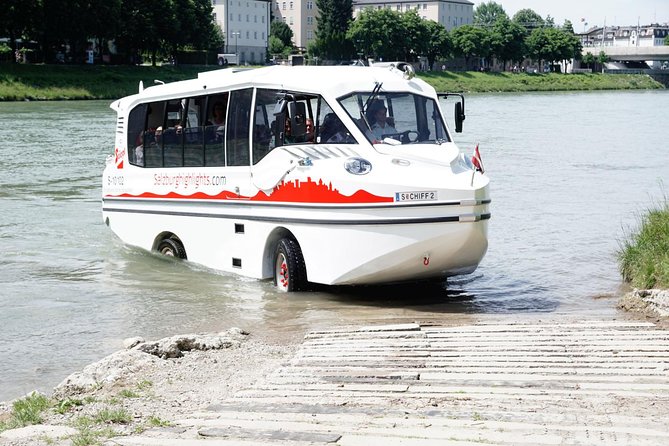 Amphibious Splash Tour on the water & on the land in Salzburg - Two Modes, One Loop: What You Actually Get to See