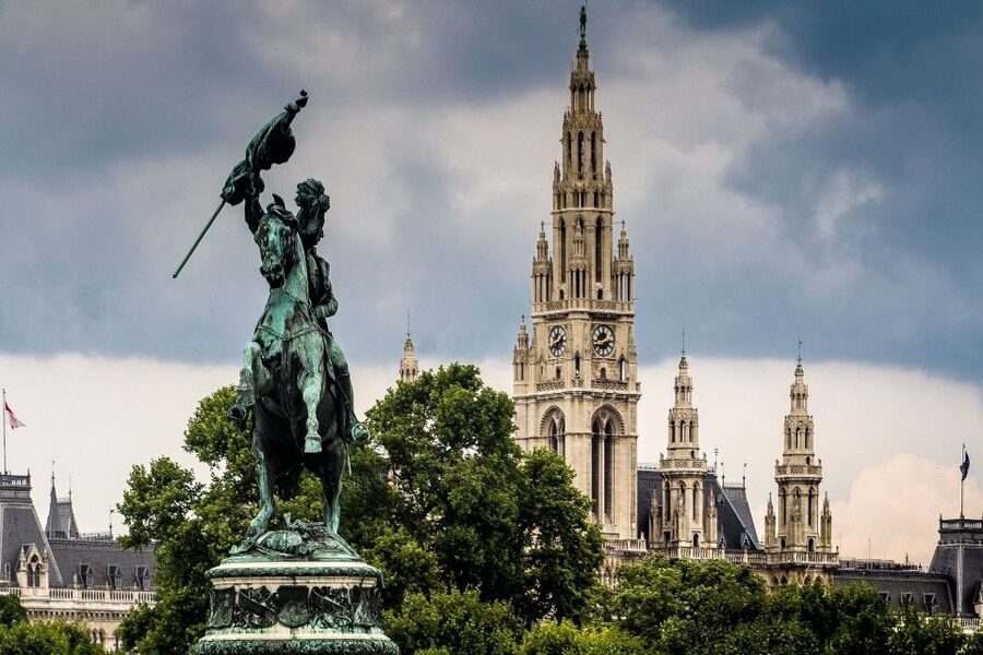 An Introduction to Vienna Walking Tour - How the 3 Hours Will Feel, Pace, and Practical Tips