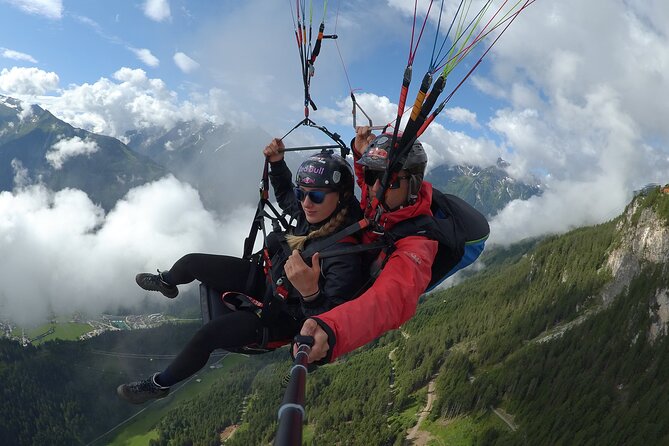 An unforgettable super high altitude flight with an indescribable view - The pilots: friendly, reassuring, and tuned to first-timers