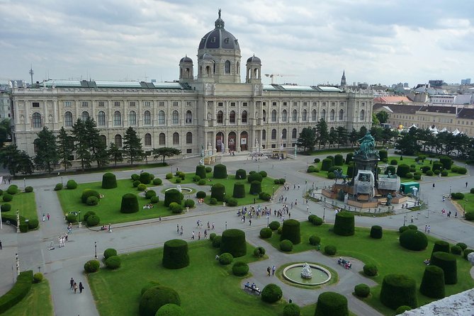 Authentic Experience: When in Vienna, do as the Viennese do! - Stop 5: Historic Center of Vienna Walk, With Time for Main Sights and Views