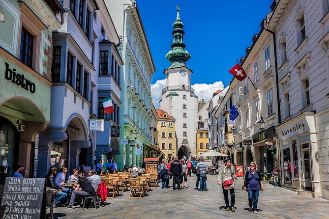 Beer Lovers’ Day Trip: Vienna to Bratislava - Meeting your guide at Park Inn, then Old Town in one focused hour