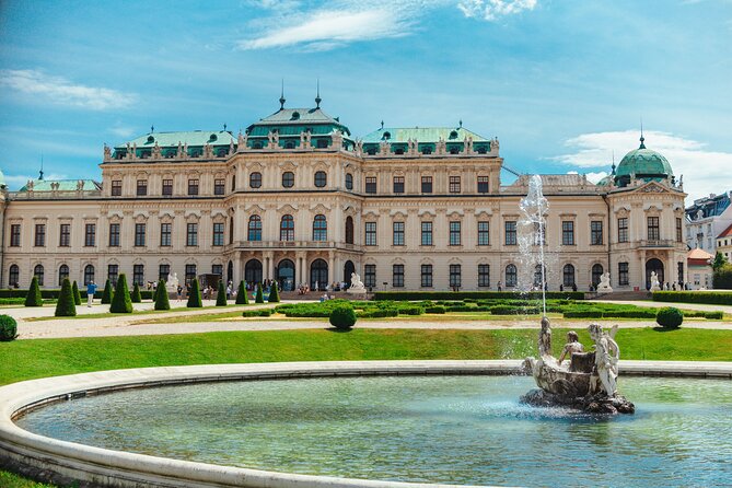 Belvedere Palace and Garden Guided Tour - Timing and meeting point: making the 11:00 am start work