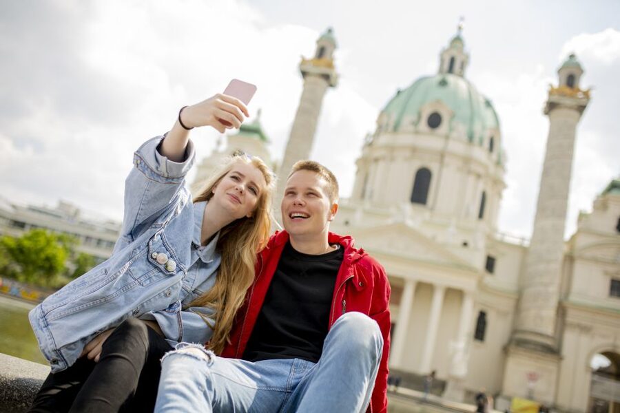 Best of Vienna 1-Day Tour by Car with Schonbrunn Tickets - A private car day that strings Vienna together