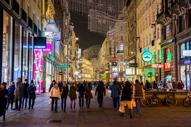 Big Bus Panoramic Live-Guided Evening Tour - Should you book Big Bus Panoramic Live-Guided Evening Tour in Vienna?