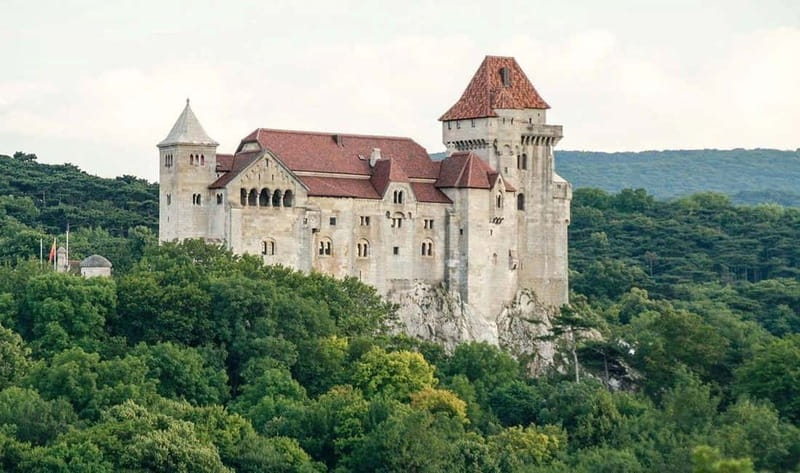 Bratislava: DayTrip: Castles around Vienna +underground lake - Seegrotte underground lake: the boat ride decision (and the claustrophobia note)