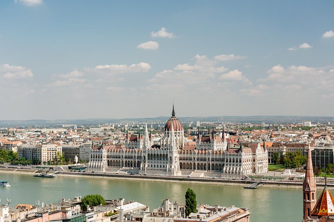 Budapest Day Trip from Vienna - Gellért Hill Citadel Views: The Payoff Moment