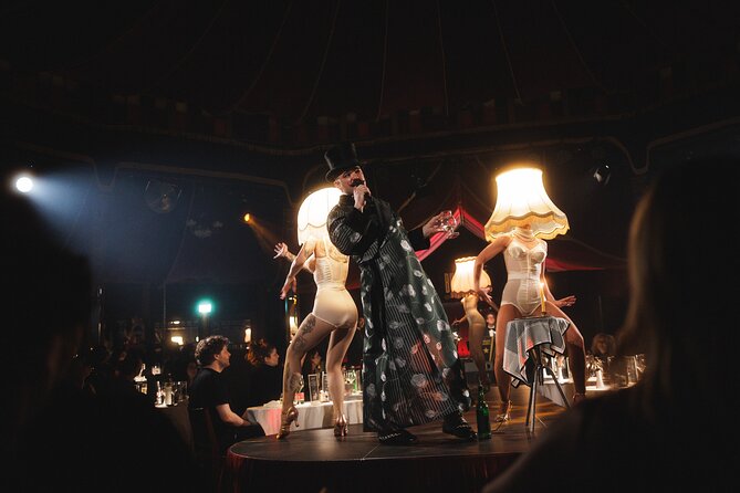Burlesque Dinner Club The ultimate dinner club experience - Show language and close seating: how to maximize your enjoyment