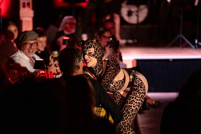 Burlesque Spectacular Dinner Show - Seats and sightlines: why your category choice matters
