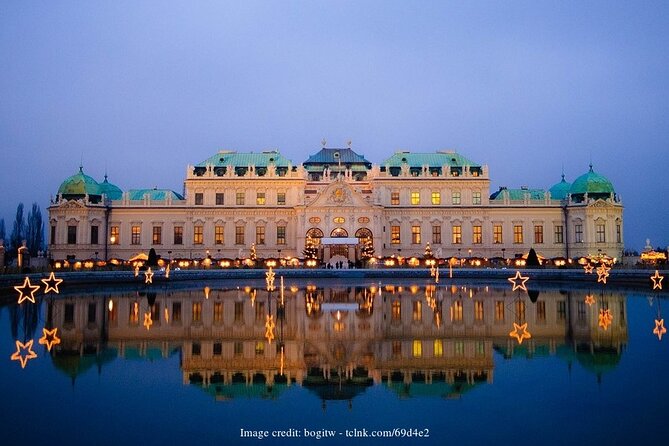 Christmas at Belvedere: 3hr Private Tour of Upper Palace & Market - Christmas Market time at the Belvedere Museum: how to use your 50 minutes