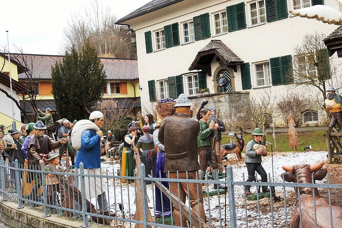 Christmas Markets Tour with St.Gilgen + St.Wolfgang + Hallstatt - St. Gilgen: Mozart Village Views and a Lakefront Market Loop