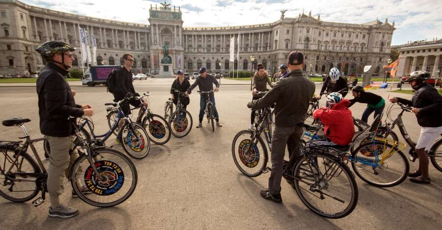 Classic Vienna: 3-Hour Guided Bike Tour - Starting from Bösendorferstraße 5, you get a smart Vienna orientation