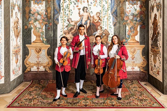 Concerts at Mozarthouse Vienna - Chamber Music concerts. - Seating, coat check, and those tiny-hall realities