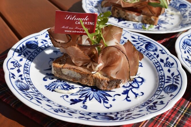 Culinary tour in Melk - Austrian café moment: homemade ice cream and a sweet reset