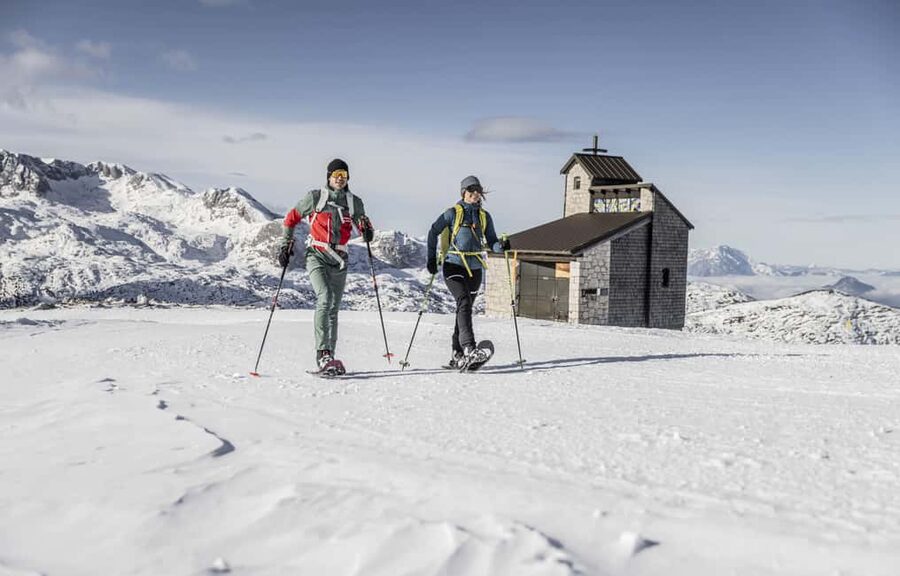 Dachstein Krippenstein: Yeti Snowshoe Ticket - Dachstein Krippenstein as a winter snowshoe playground