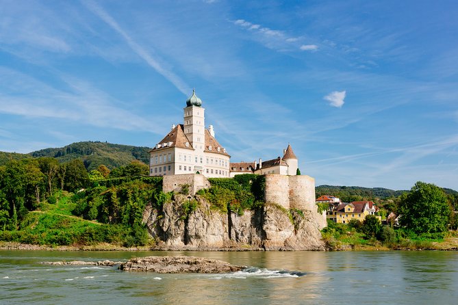 Danube Valley Day Trip from Vienna - Wachau stops and Dürnstein area time: nice, but watch the pace