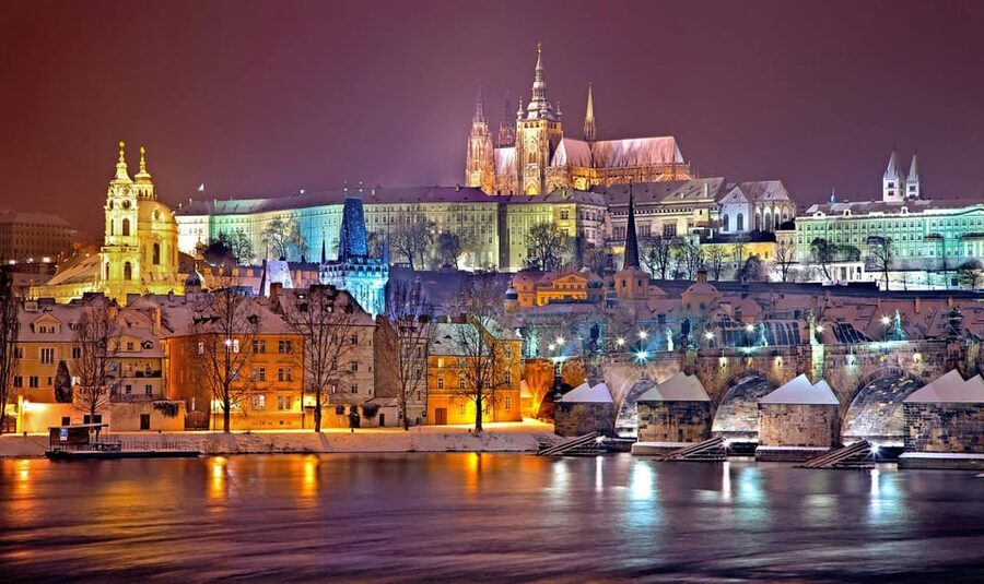 Day trips from Vienna: Prague One Day Guided Tour - Price and Value for a 12 to 13 Hour Day Trip