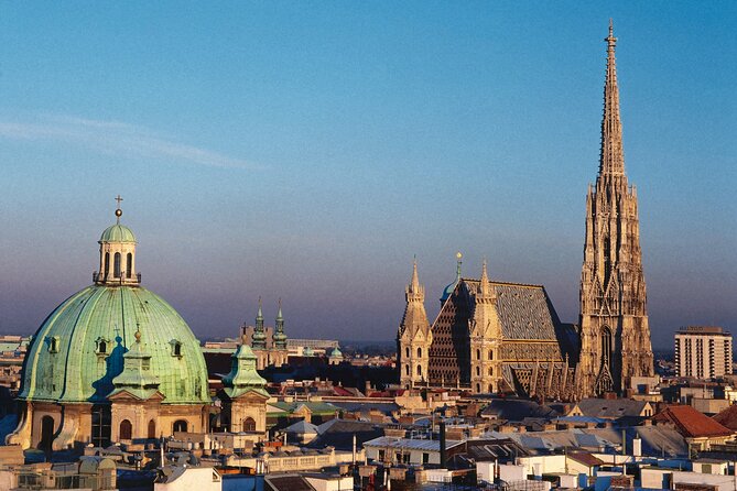 Exciting history tour and discovery of Vienna's secrets - Stephansdom: the cathedral you can read, not just look at