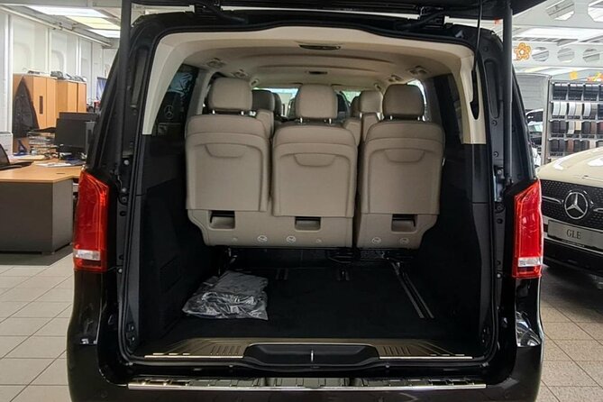 Exclusive green transfer - Inside the Fully Electric Mercedes Ride