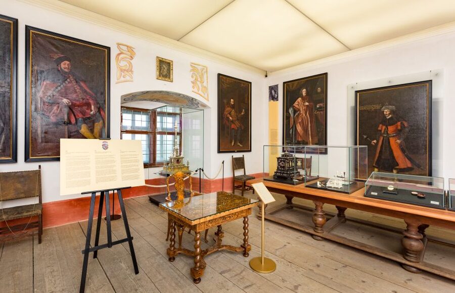 Forchtenstein Castle Admission Ticket & Optional Guided Tour - The coronation flags: why 17th-century fabric feels so old