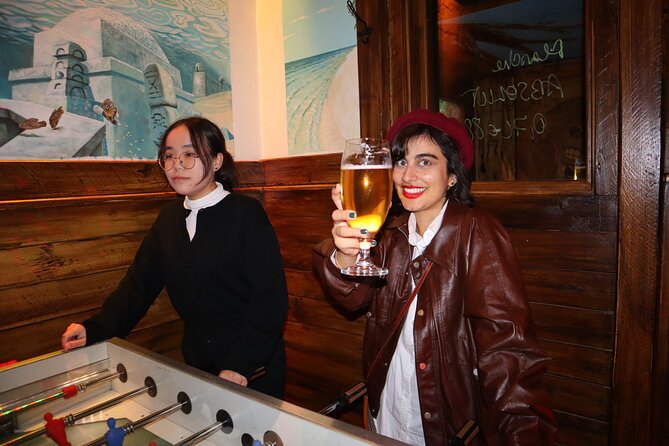 Friday Night Pub Crawl for Professionals in Vienna, Austria - Kaktus Club: underground clubbing with DJ nights and 8 to 12 euro long drinks
