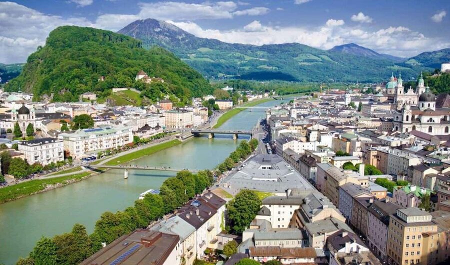 From Bratislava to the Austrian Alps: Hallstatt & Salzburg - Key highlights that make this day trip work