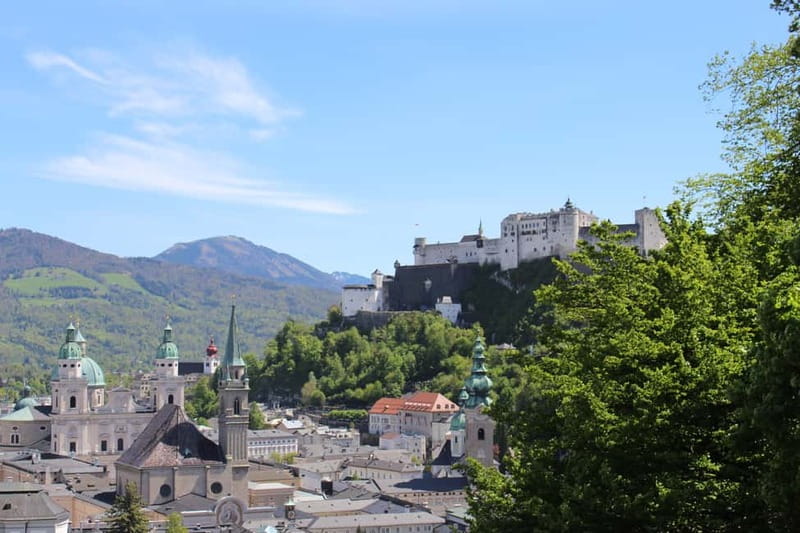 From Munich: Salzburg Day Trip by Train - The guide factor: why the day feels easier