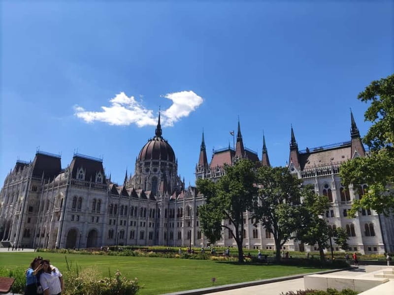 From Vienna: Bratislava and Budapest Day Tour - Practical Tips That Make the Day Easier