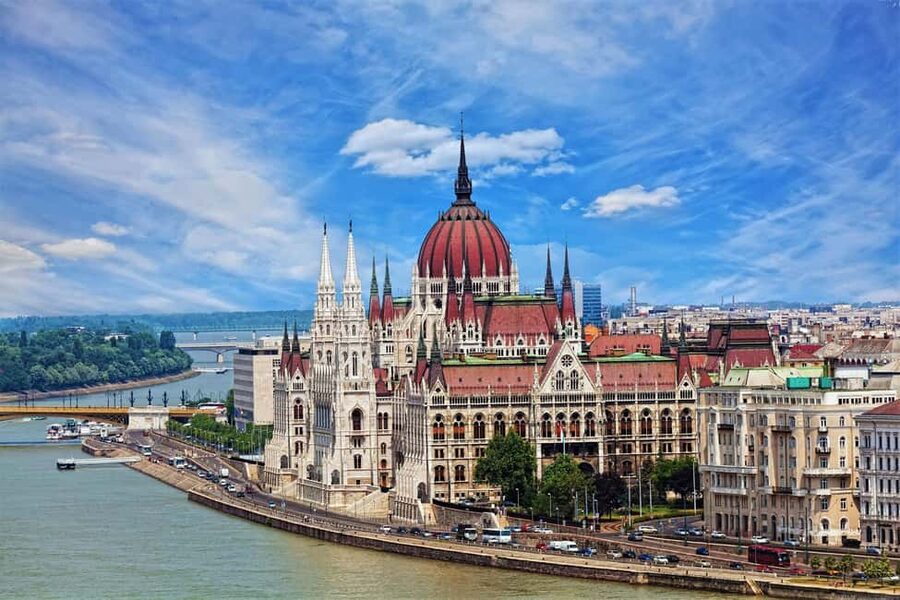 From Vienna: Bratislava & Budapest Guided one day Round Tour - Vienna to Bratislava by van: the scenery shift is part of the deal