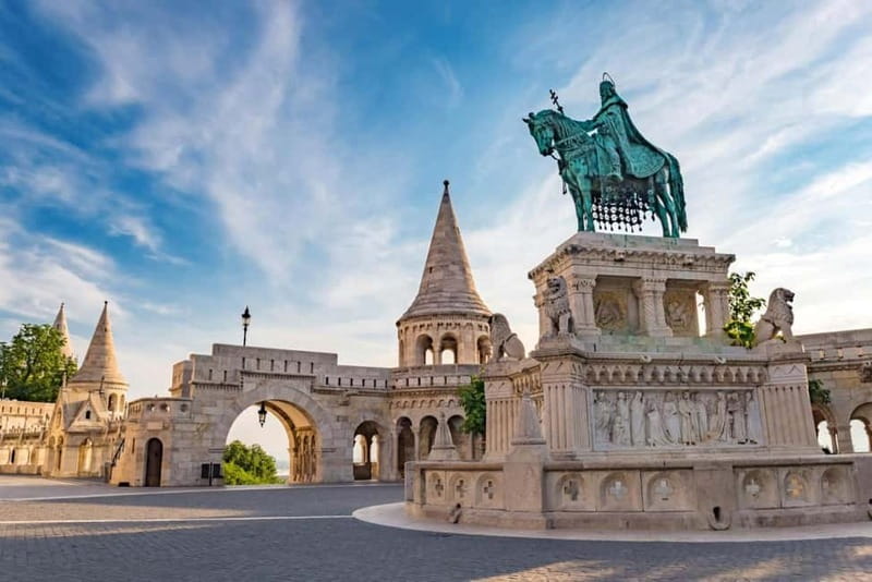 From Vienna: Budapest Small-Group Guided Day Tour - Key highlights worth planning for
