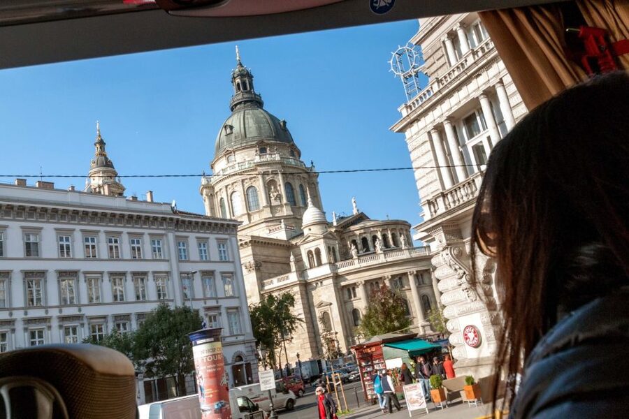 From Vienna: Guided Day Trip to Budapest - The ride across Hungary: use the coach time well
