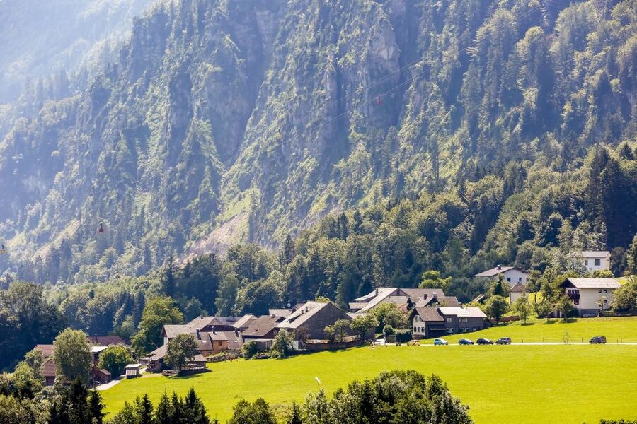 From Vienna: Guided Day Trip to Salzburg - Sound of Music filming locations: photos without guesswork