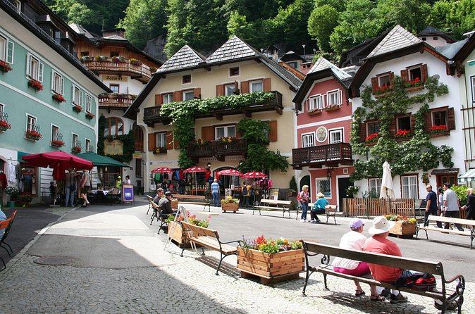 From Vienna: Hallstatt, Salzburg, Melk, Alps & Lakes Day Trip - Group Size, Comfort, and What It Feels Like in Real Life