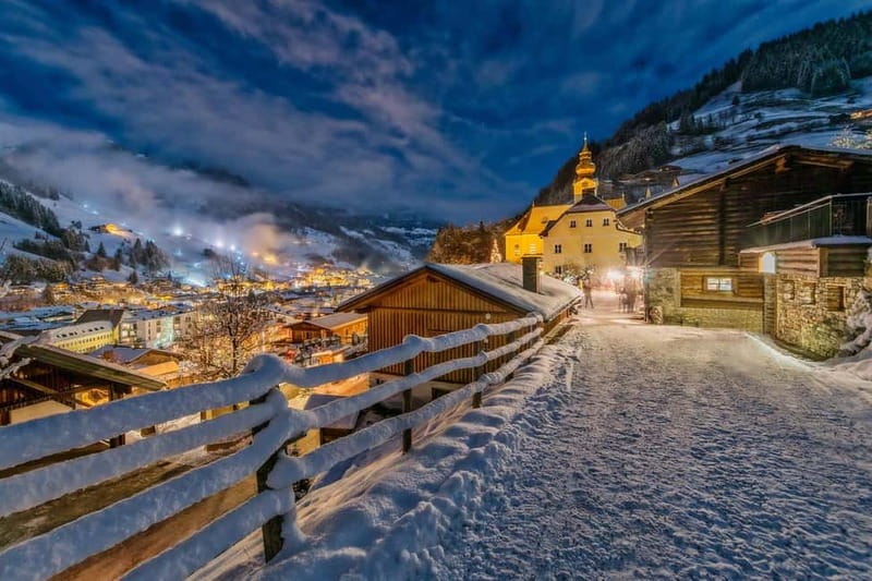 From Vienna: Private Melk, Hallstatt, and Salzburg Tour - Guide Quality Matters More Than You Think