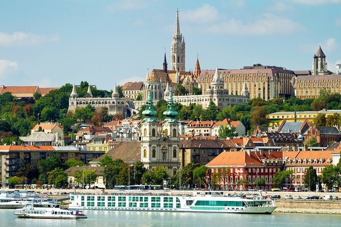 Full-Day Private Trip from Vienna to Budapest - The Vienna Philharmonic Stop: A Quick, Tickets-Not-Included Moment