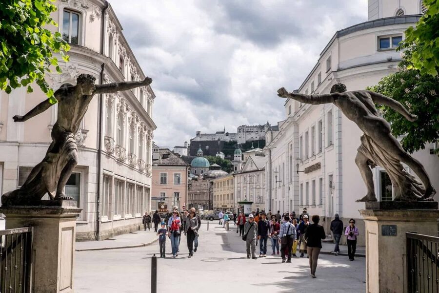 Full-Day Private Trip from Vienna to Salzburg - Mirabell Palace: The Photogenic Starting Point