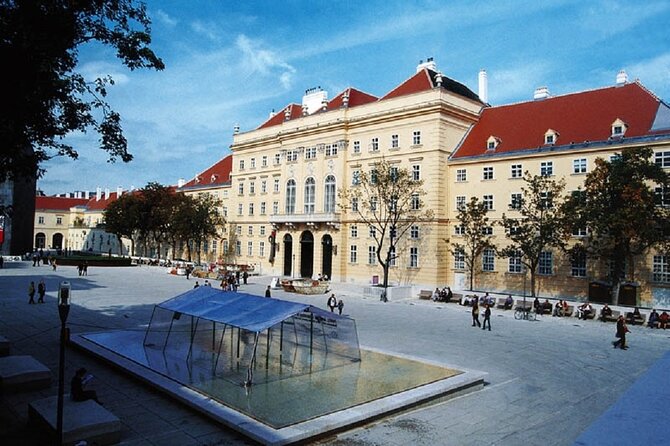 Fun & mobile scavenger hunt through Vienna - Your 6 stops: how each  location turns into clue time