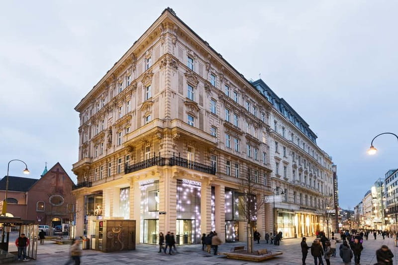 Get Crafty with Crystals: Your DIY Swarovski Workshop - A 45-Minute Swarovski Workshop in Central Vienna