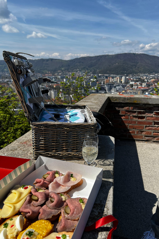 Graz: Funicular Ride & Schlossberg Picnic Experience - What you pay for: included picnic items versus monuments and museums