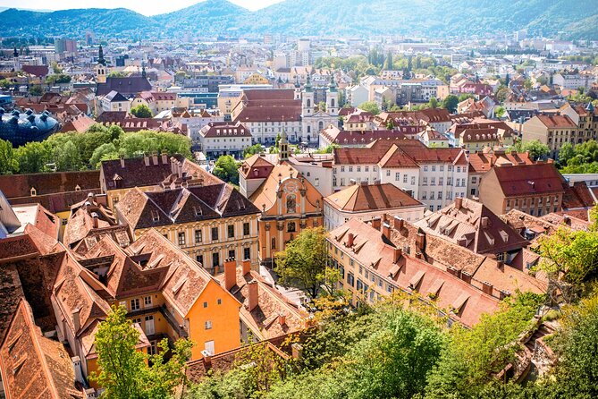 Graz Old Town Highlights Private Walking Tour - Stop 1 at Kaiser-Franz-Josef-Kai: Set the Map in Your Head