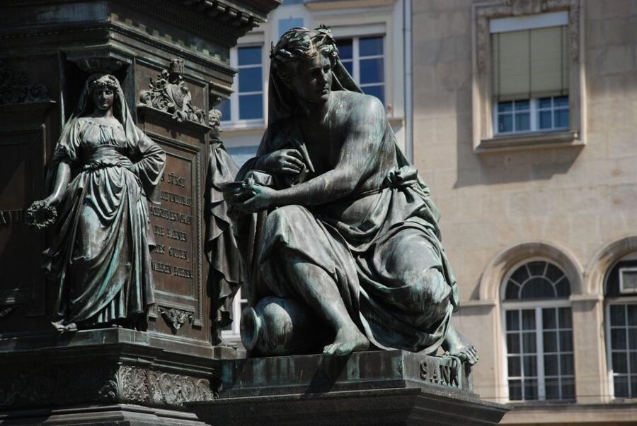 Graz Private Walking Tour - Schlossberg hill: the story begins above the city