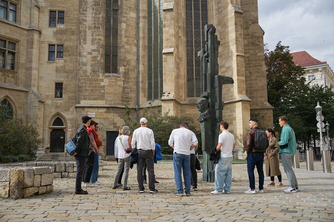 Guided Walking Tour of Vienna City Center Highlights - Guides, pacing, and how to make the most of two hours