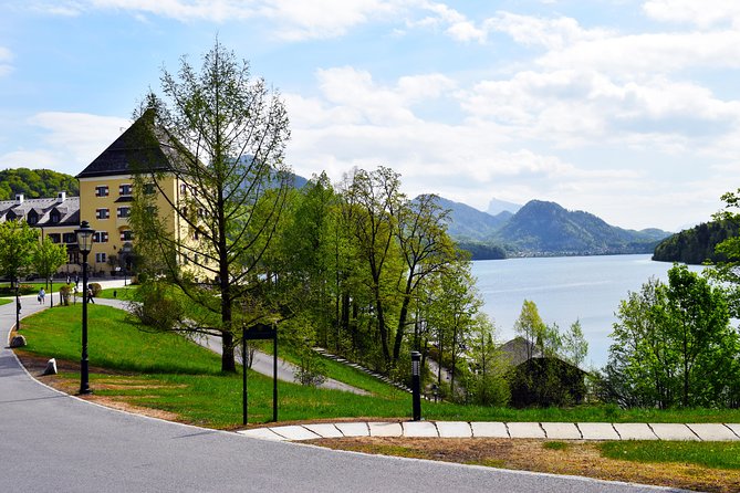 Hallstatt and Saint Wolfgang Full Day Private Tour from Salzburg - Hallstatt: Guided Priorities, Then Time to Wander