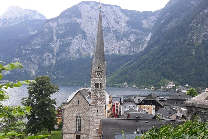 Hallstatt Guided Day Trip from Vienna With Boat Ride Option - Guides on the Bus: Why the Stories Matter More Than You Think