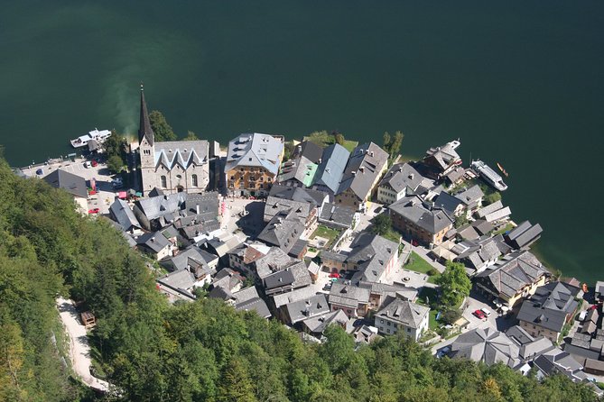 Hallstatt Guided Day Trip from Vienna With Boat Ride Option - Clothing and Timing: How to Stay Comfortable on a 13-Hour Loop