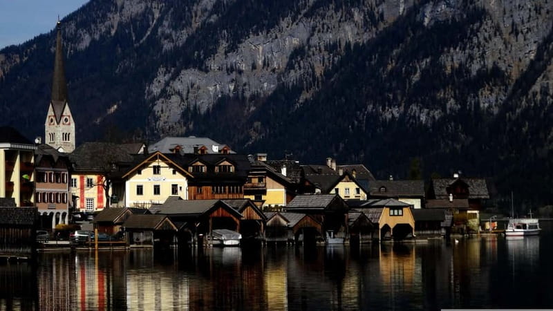 Hallstatt, Salt mine, Funicular, sky walk Trip From Salzburg - What to pack and who this suits