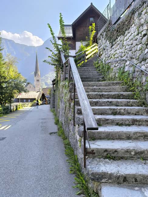 Hallstatt & Salzburg Day Trip from Vienna or Bratislava - Optional Traunkirchen stop in warm seasons, and why winter changes things