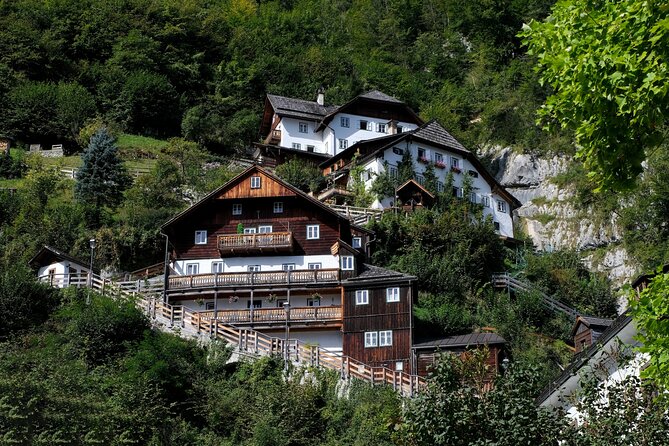 Hallstatt, St. Wolfgang & St. Gilgen Day Trip from Salzburg - St. Gilgen Photo Stop With Lake Views in About 10 Minutes