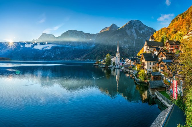 Hallstatt Tour with Visit of the 5fingers Viewing Platform or the Salt Mine - The scenic build-up: Lake Fuschl, Red Bull HQ, and Sound of Music viewpoints